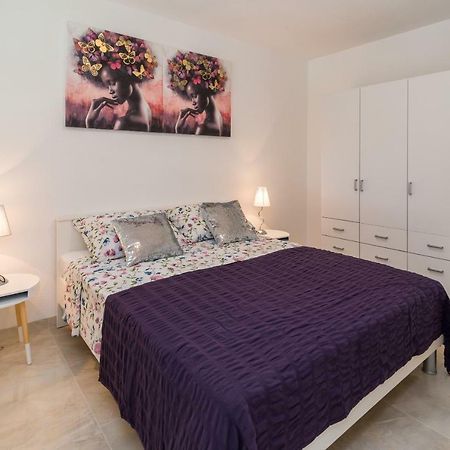 Apartment Arna Krk Town Kültér fotó