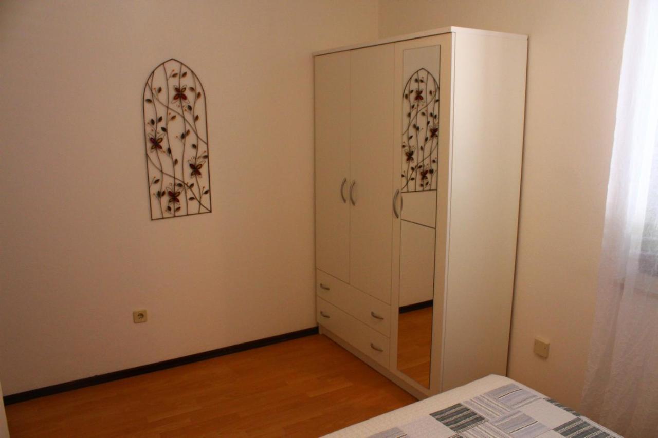 Apartment Arna Krk Town Kültér fotó