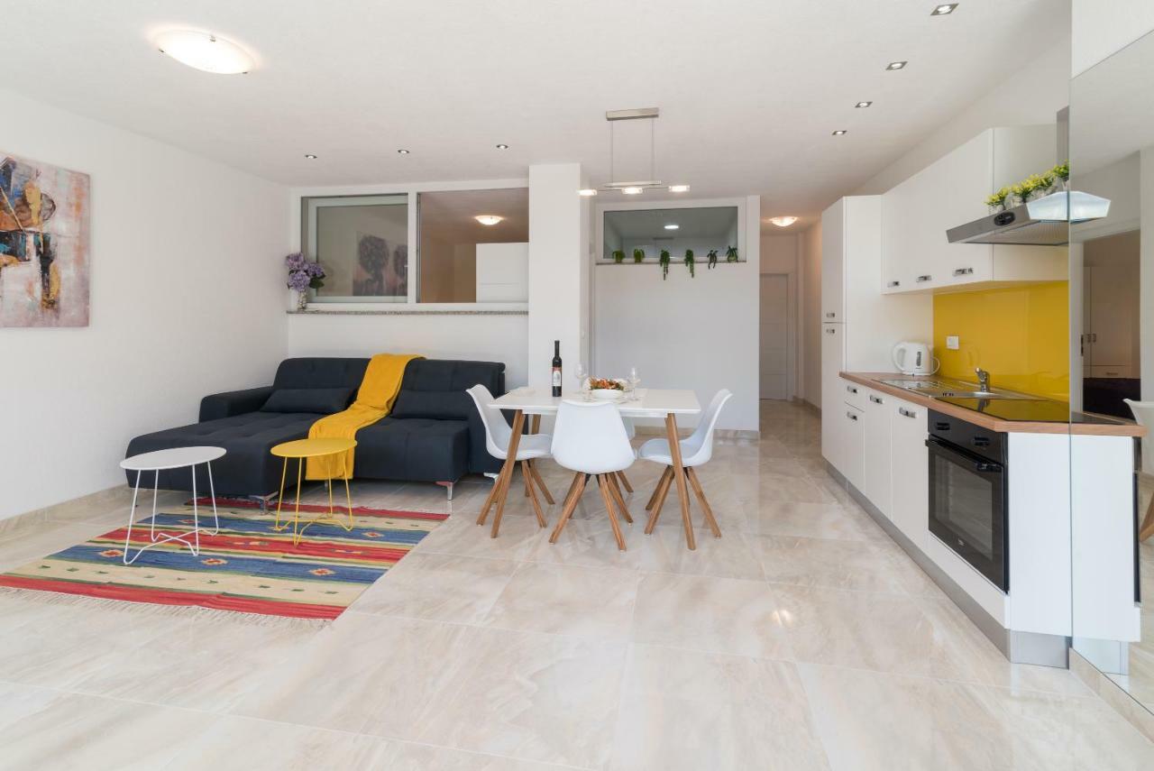 Apartment Arna Krk Town Kültér fotó